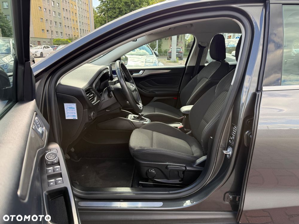 Ford Focus 1.5 EcoBlue Titanium - 21