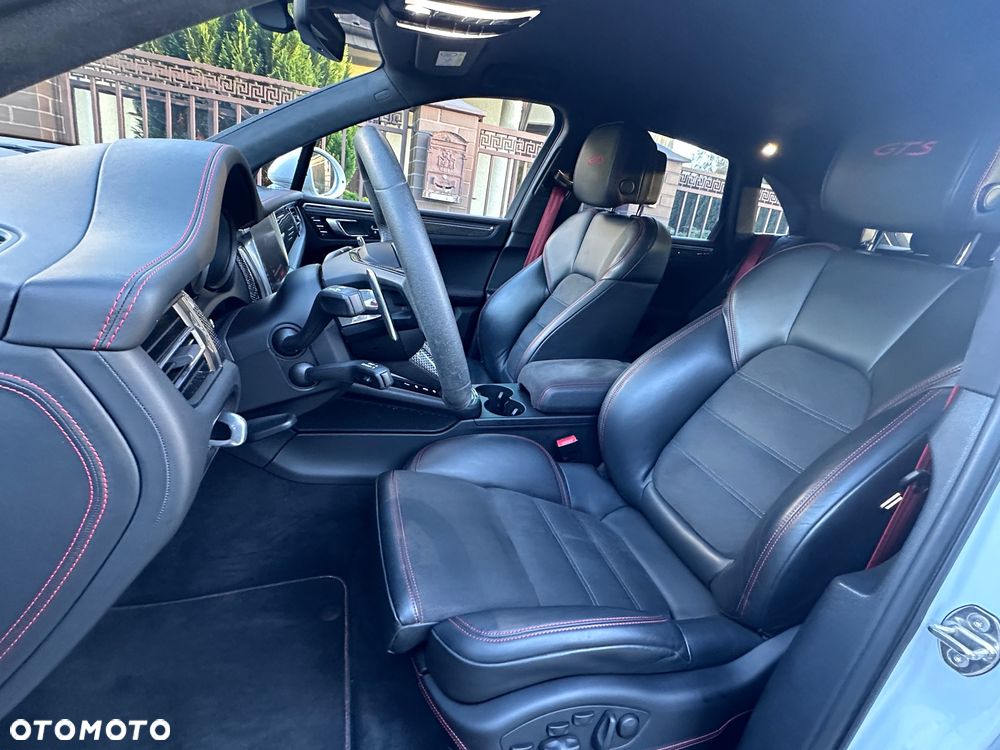 Porsche Macan GTS - 13