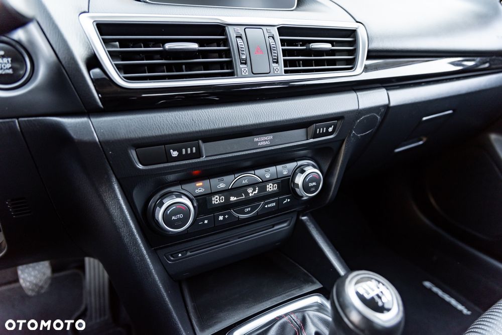 Mazda 3 SKYACTIV-G 120 Sports-Line - 35