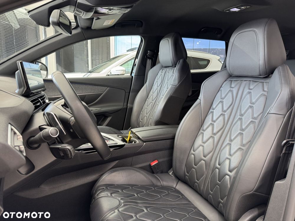 Peugeot 5008 1.2 PureTech Allure Pack S&S EAT8 - 10