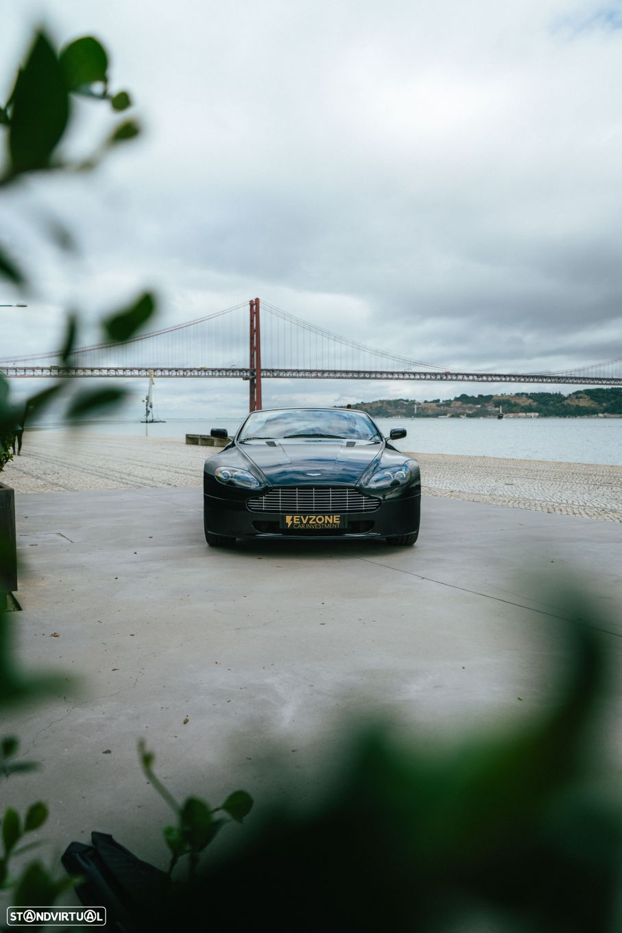 Aston Martin Vantage Roadster - 3