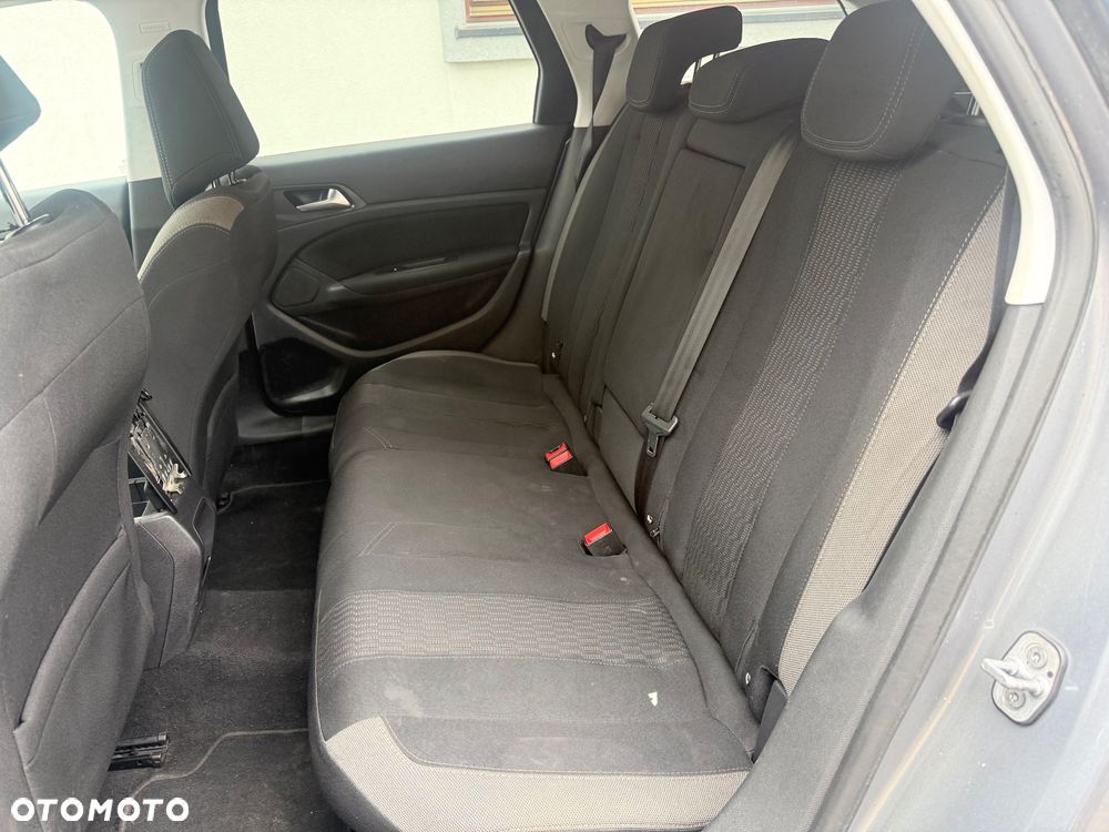 Peugeot 308 BlueHDi 120 EAT6 Stop & Start Allure - 9