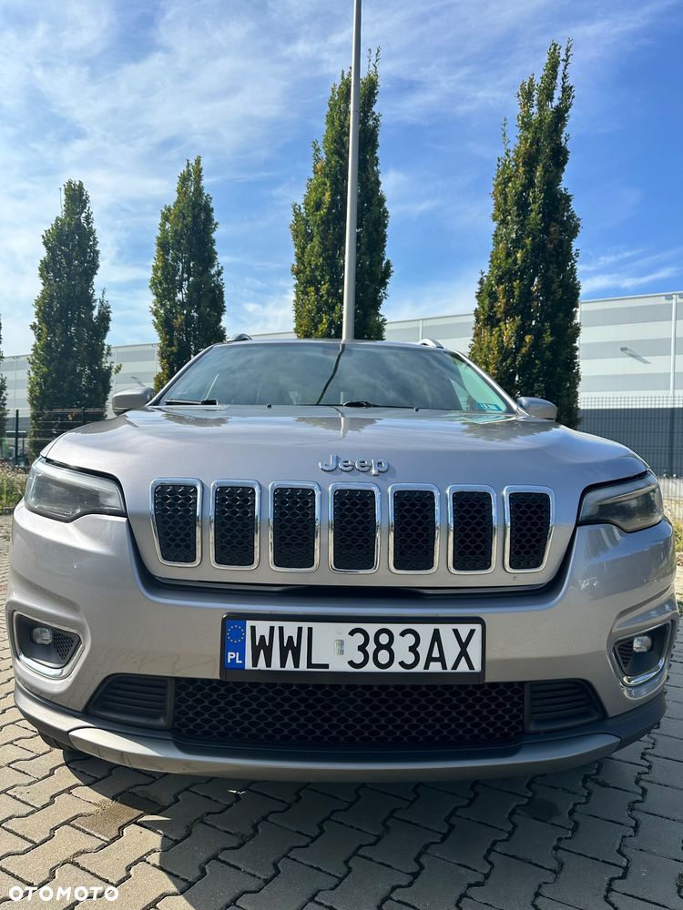 Jeep Cherokee - 3