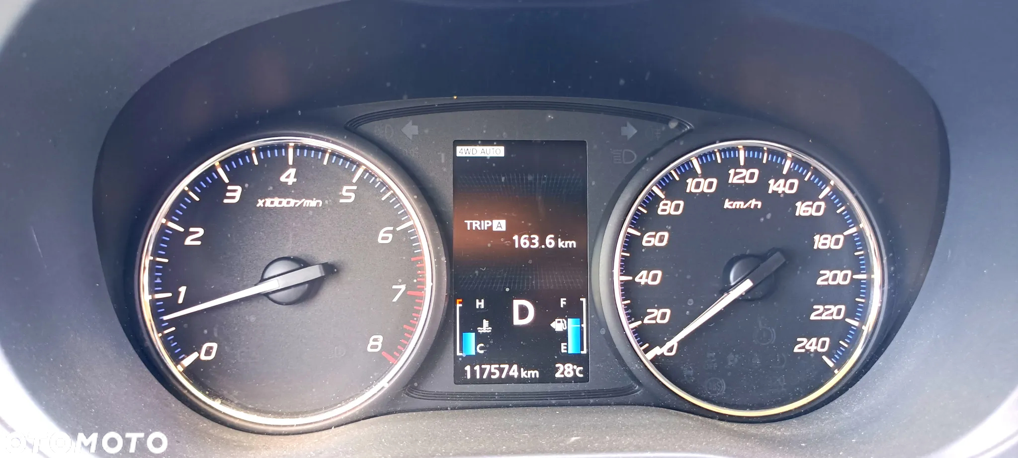 Mitsubishi Outlander 2.0 Instyle Navi 4WD CVT - 15