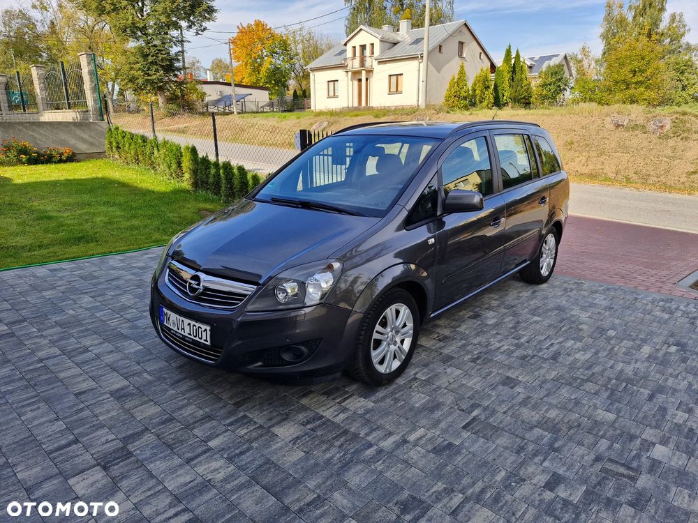 Opel Zafira - 1