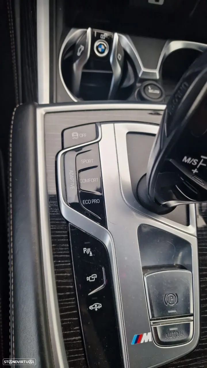 BMW 730 d xDrive Pack M - 24