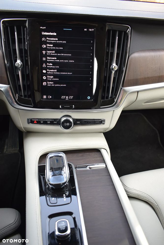 Volvo V90 D4 AWD Inscription - 10