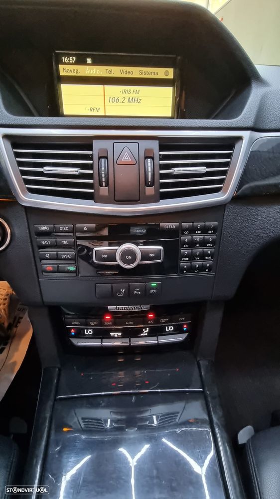 Mercedes-Benz E 250 CDI Avantgarde BlueEfficiency Auto. - 13