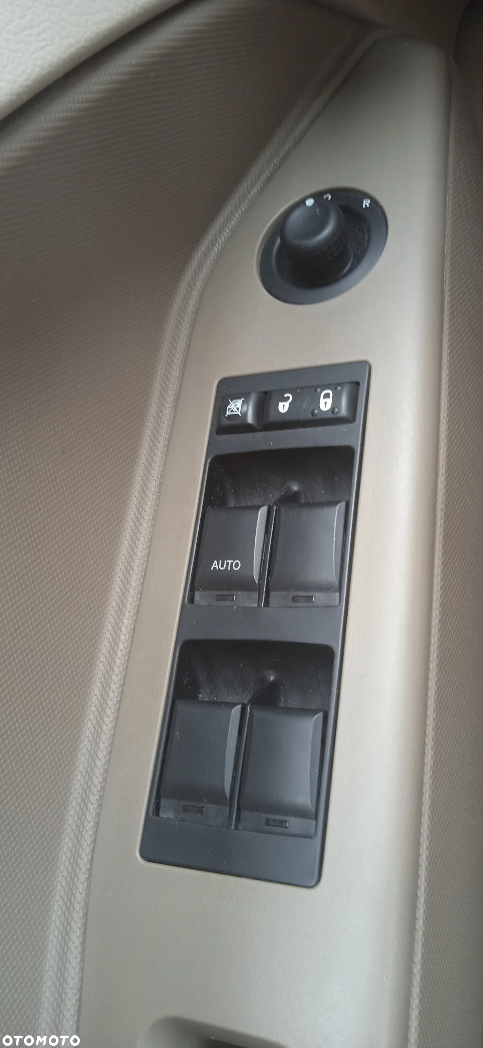 Dodge Caliber 1.8 SXT - 21