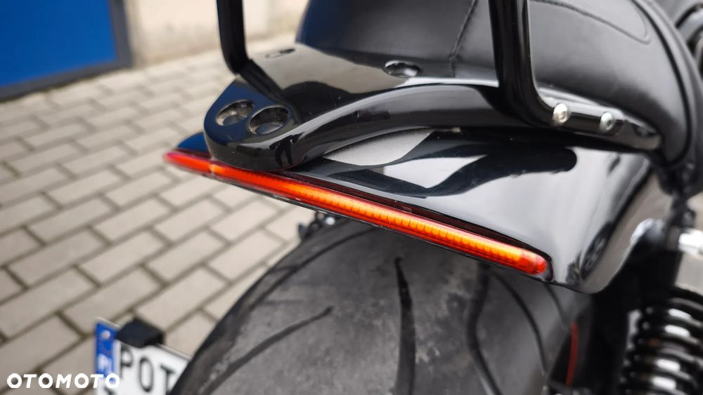 Harley-Davidson V-Rod Night Rod - 7