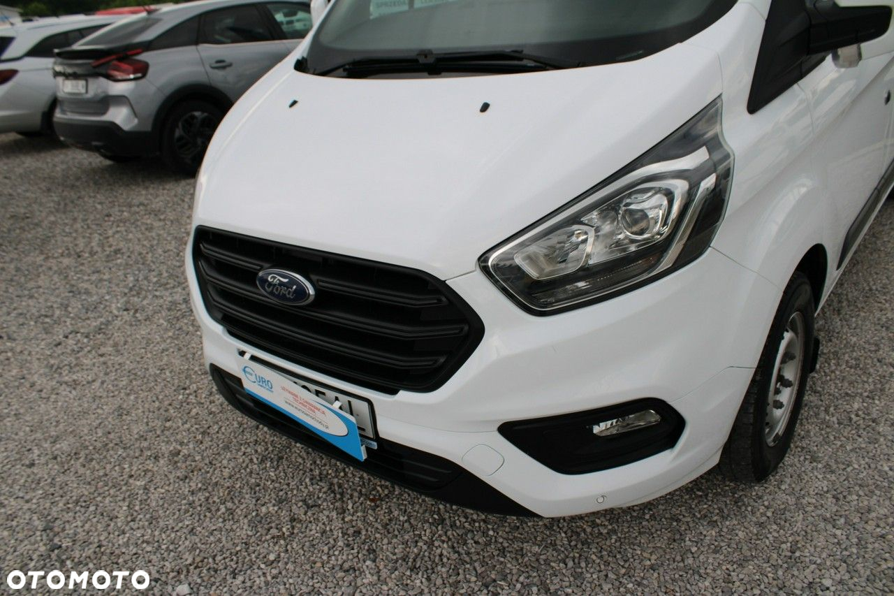 Ford Transit Custom - 13