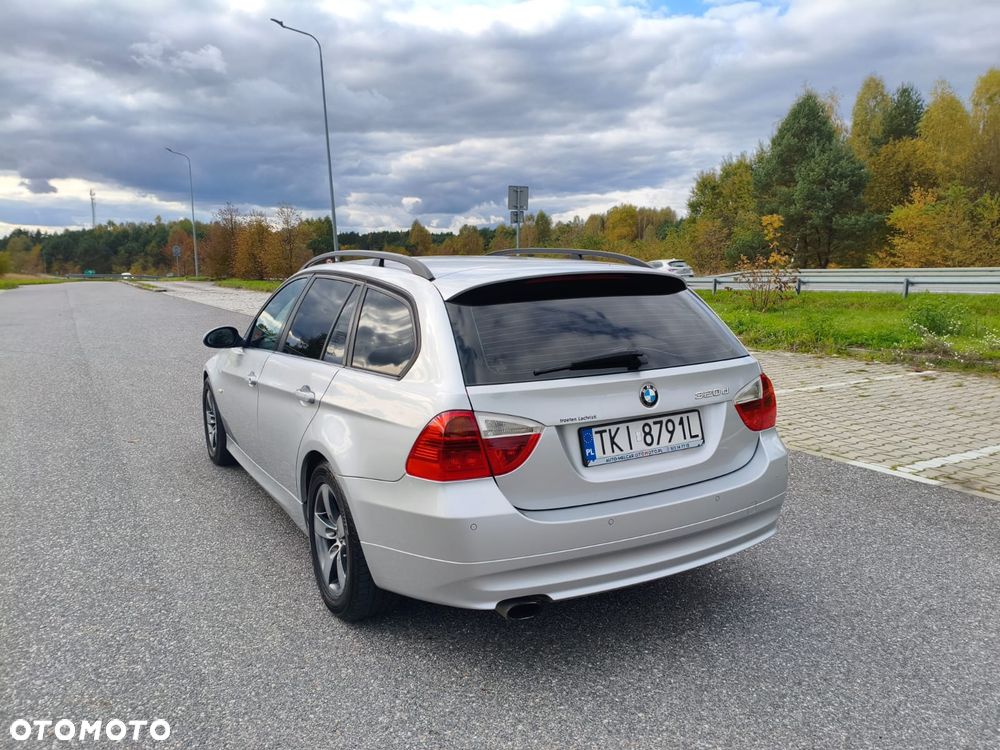 BMW Seria 3 320d DPF - 12