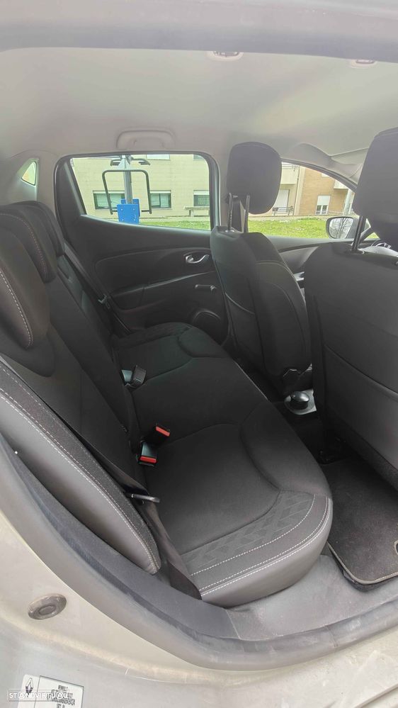 Renault Clio 0.9 TCe Limited - 17