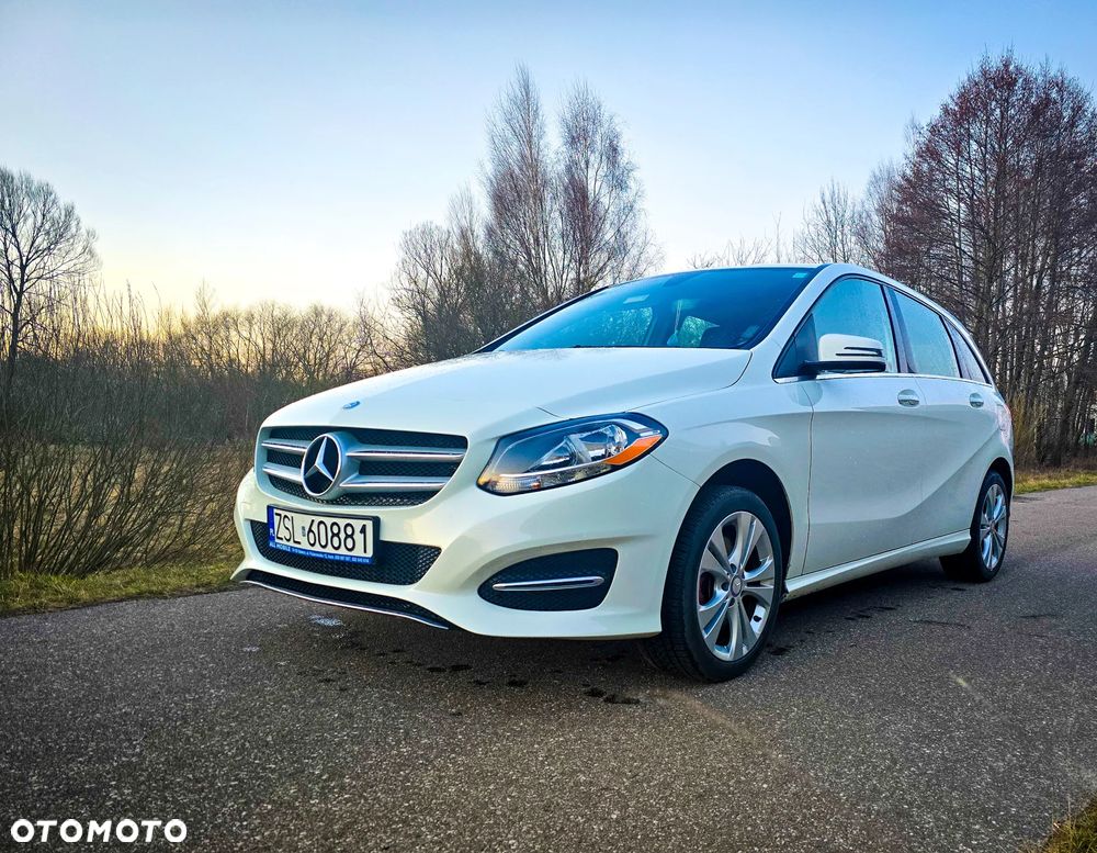 Mercedes-Benz Klasa B 250 4-Matic - 4