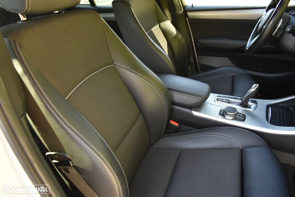 BMW X4 20 d xDrive xLine Pack M Auto - 11