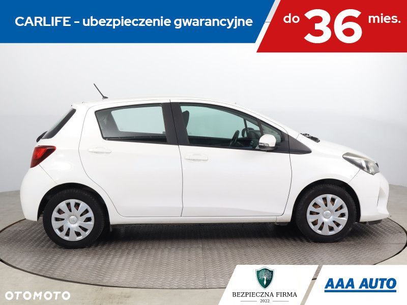 Toyota Yaris - 7