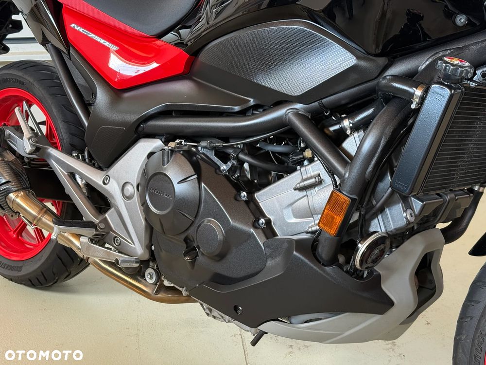 Honda NC - 8
