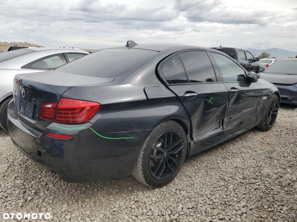 BMW Seria 5 535i xDrive - 4