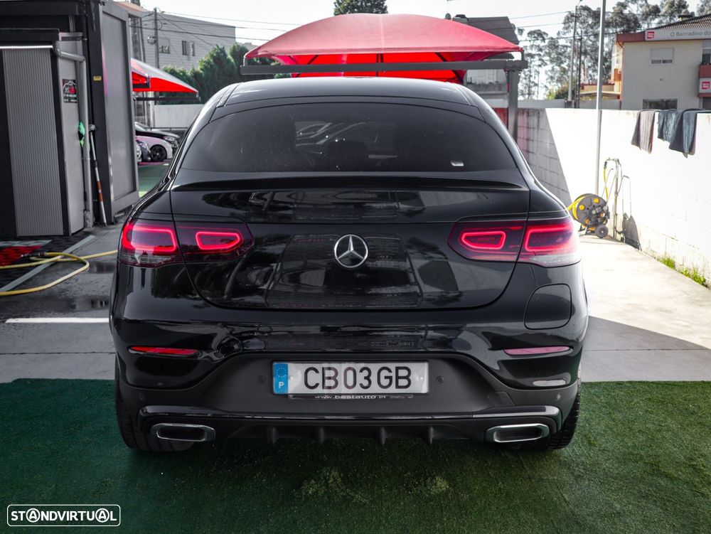 Mercedes-Benz GLC 300 de Coupe 4Matic 9G-TRONIC AMG Line - 9