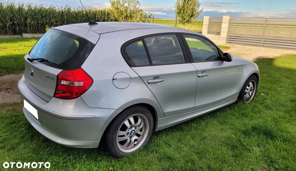 BMW Seria 1 116i - 4