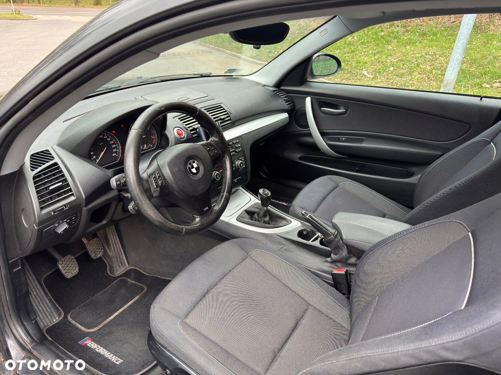 BMW Seria 1 120d - 9