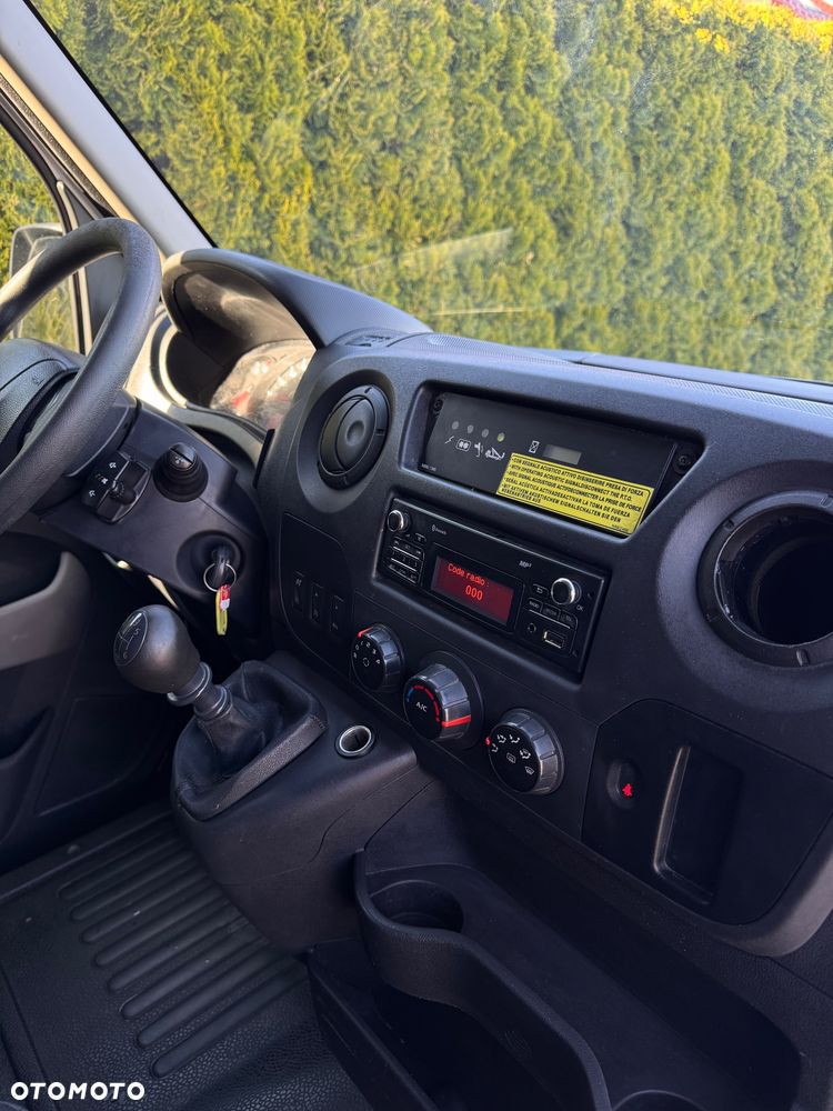 Renault Master - 10