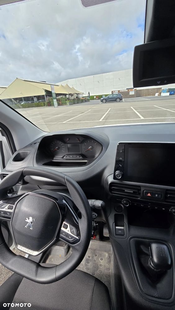 Peugeot Partner - 11