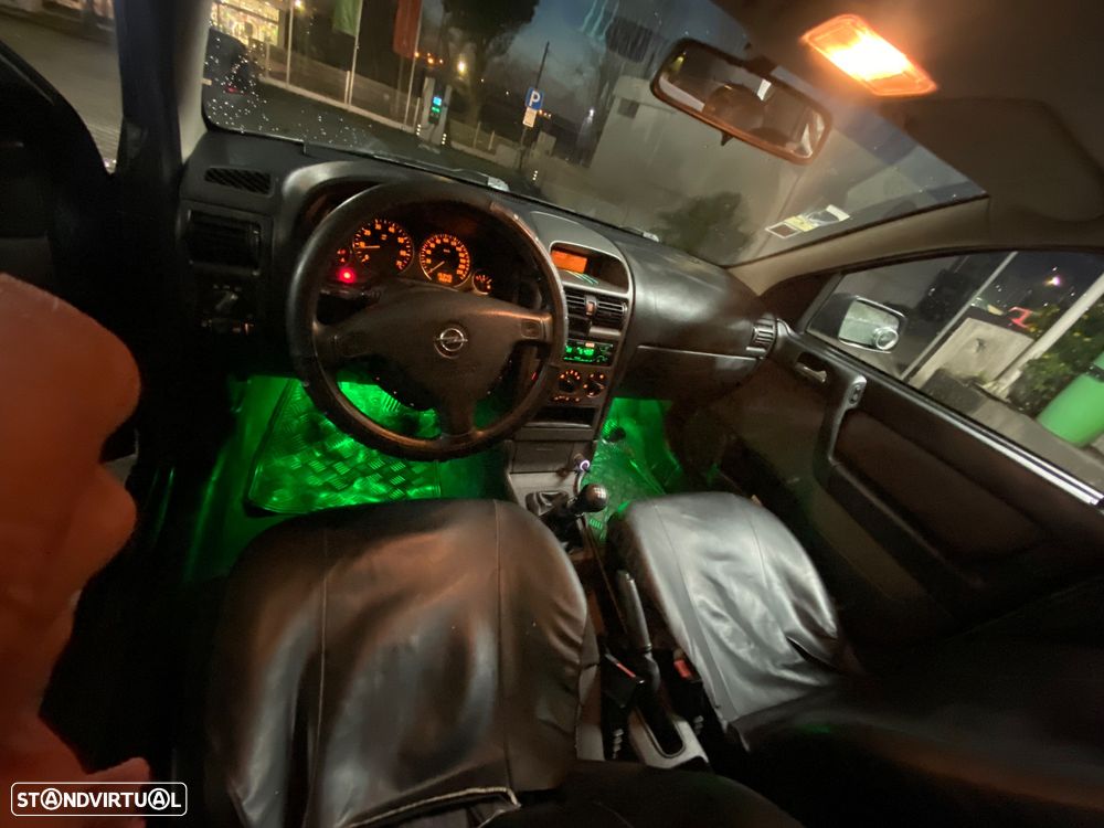 Opel Astra 1.4 Selection - 2