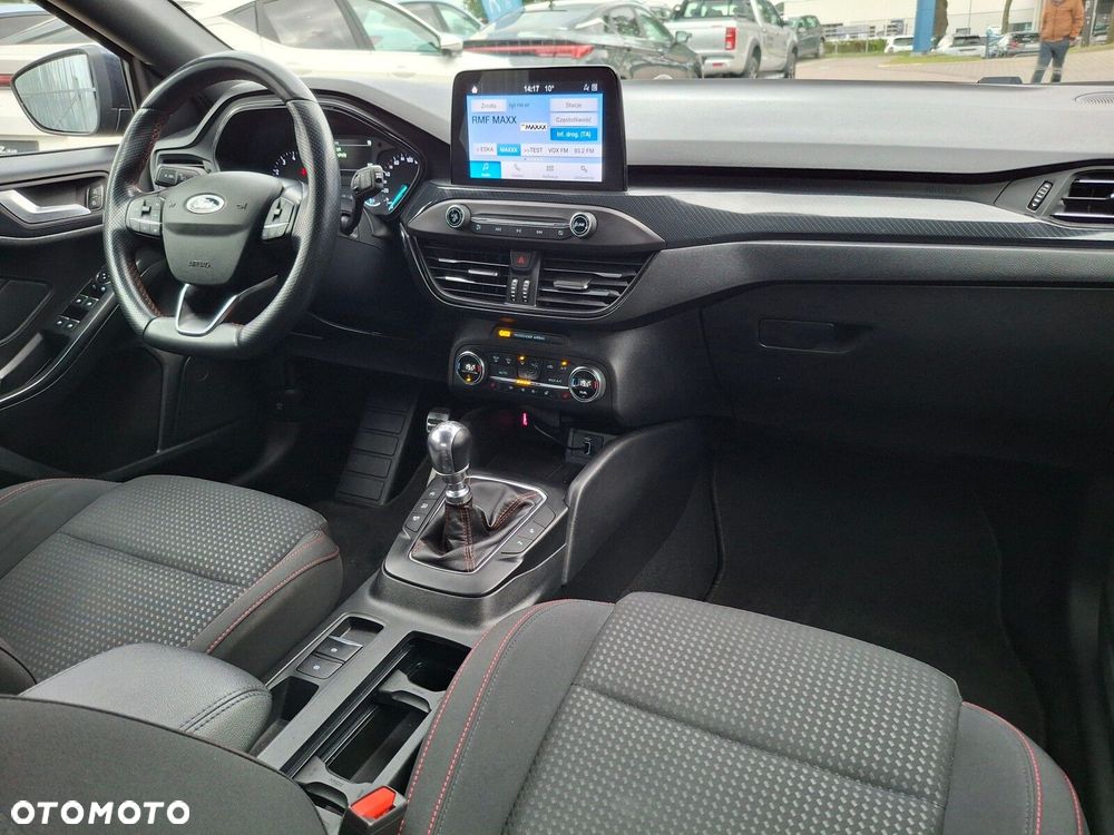 Ford Focus 1.0 EcoBoost ST-Line - 14