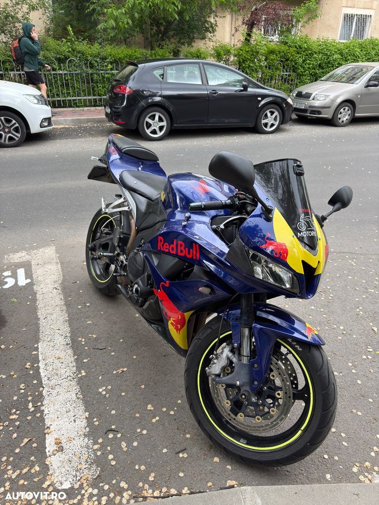 Honda CBR 600RR - 1