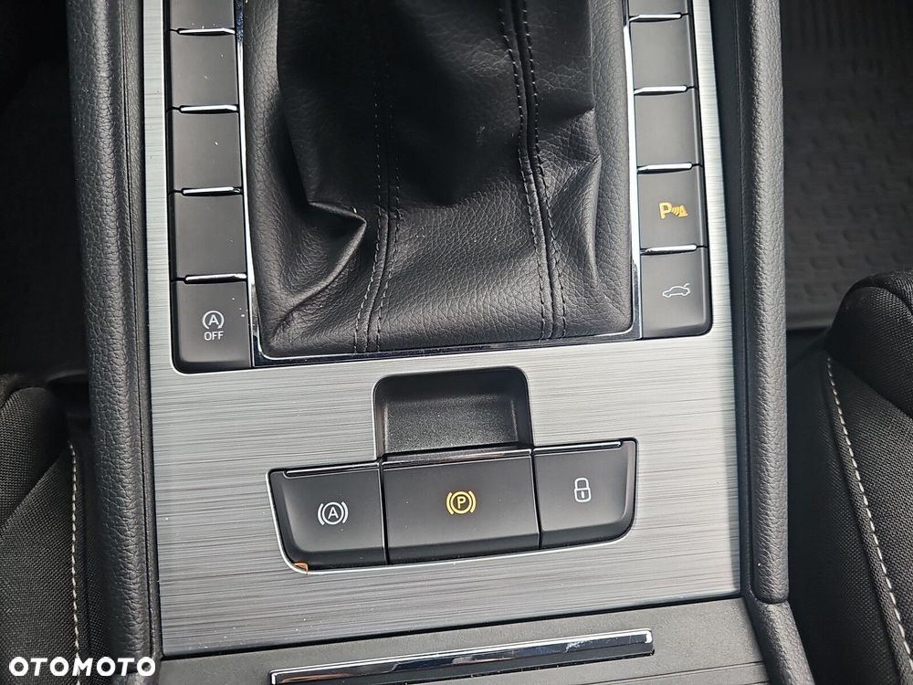 Skoda Superb - 32