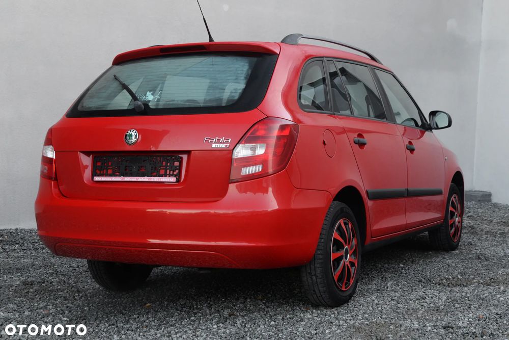 Skoda Fabia - 12