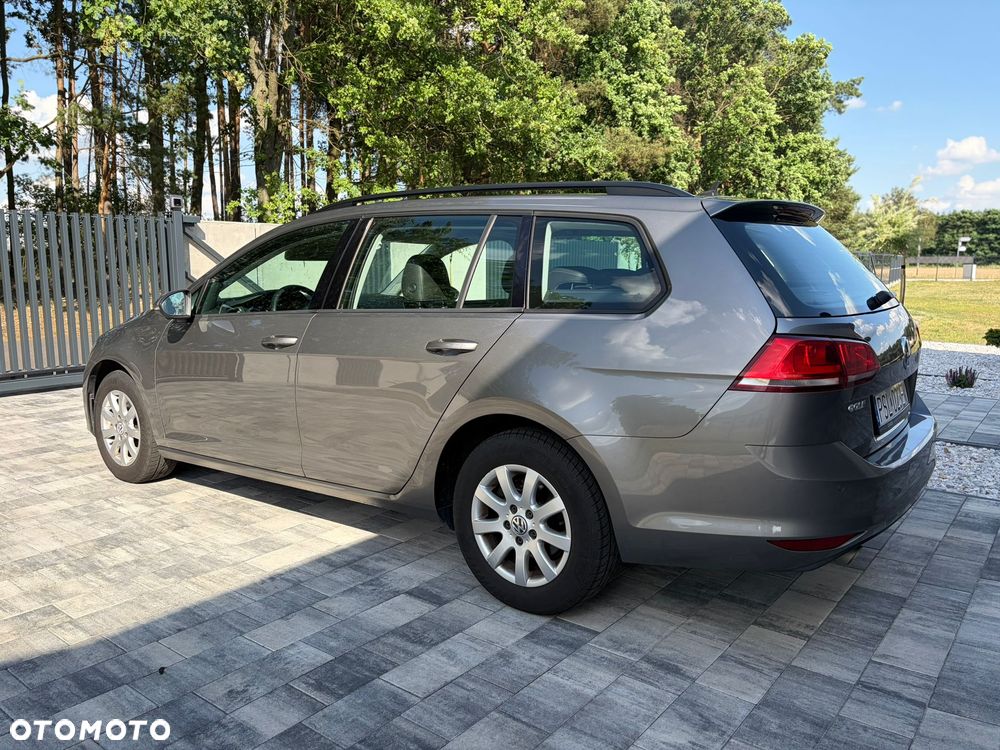 Volkswagen Golf 1.6 TDI BlueMotion Technology DSG Lounge - 4