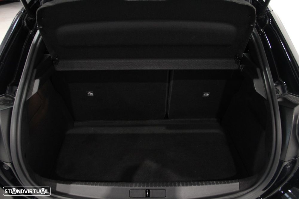 Opel Corsa 1.2 T GS Line Aut. - 32