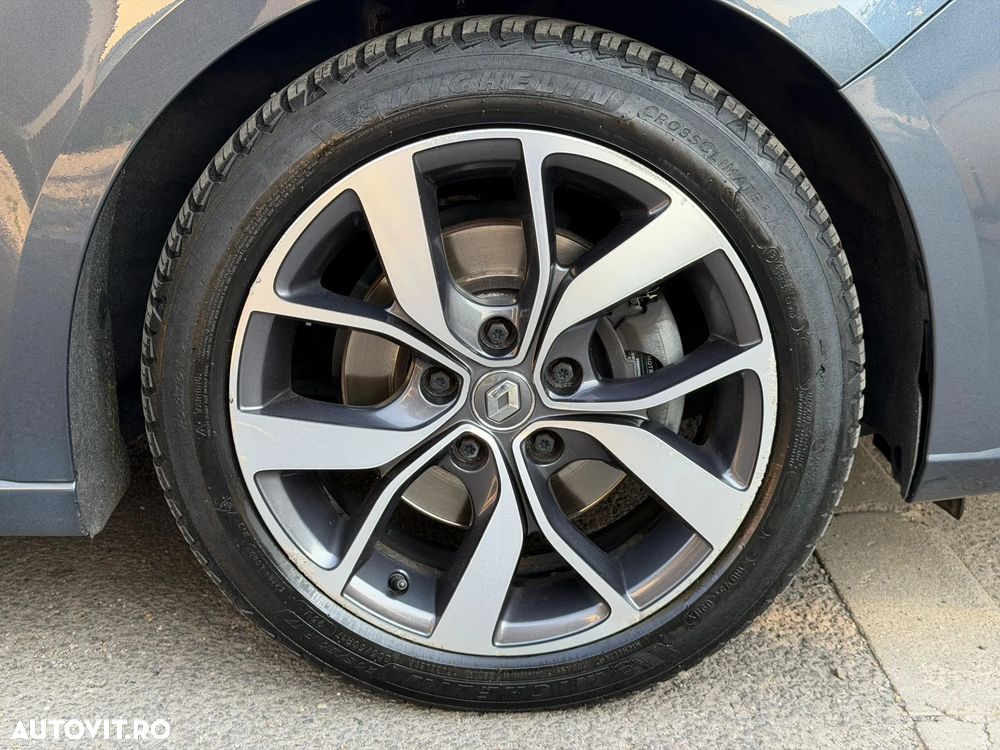 Renault Megane ENERGY dCi 130 BOSE EDITION - 12