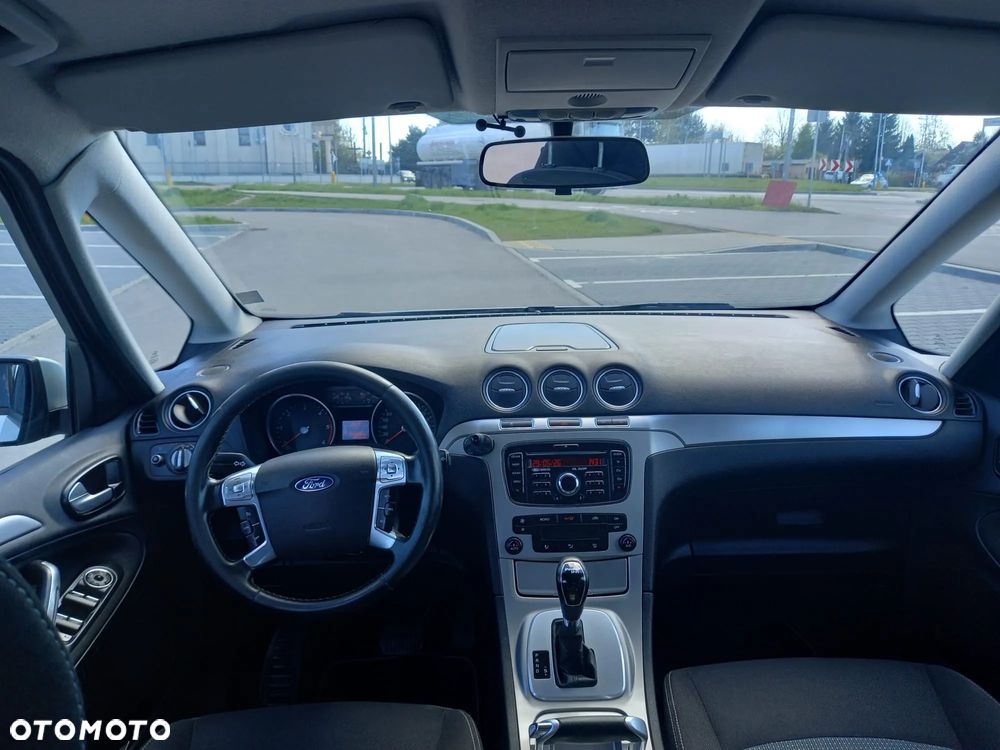 Ford Galaxy 2.0 TDCi Trend - 19