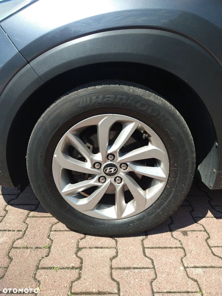 Hyundai Tucson 2.0 CRDI Comfort 4WD - 20