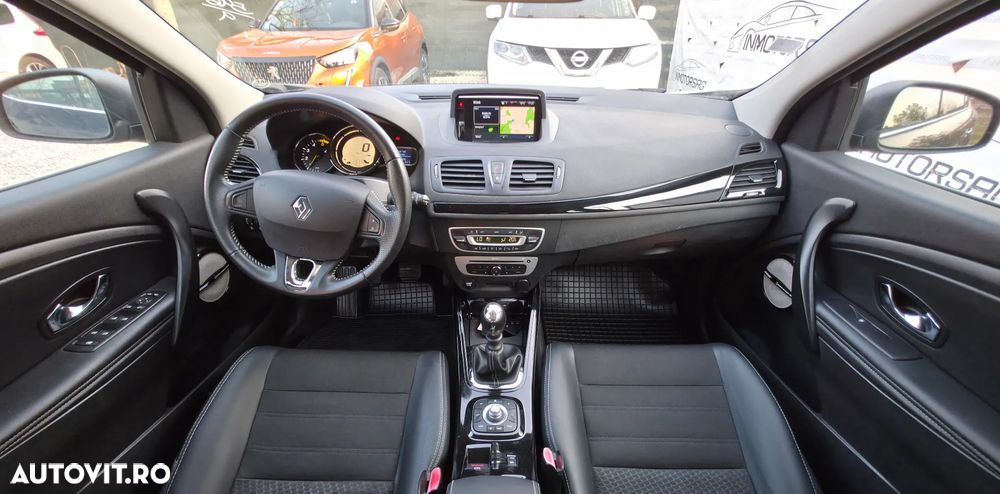 Renault Megane ENERGY dCi 110 Start & Stop Bose Edition - 11