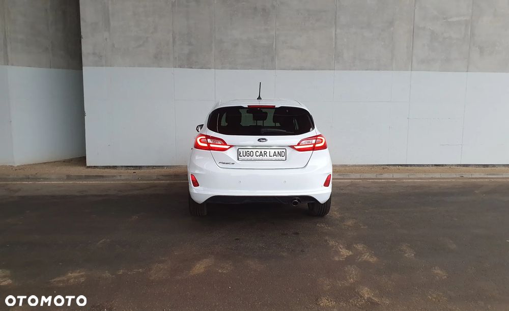 Ford Fiesta - 11