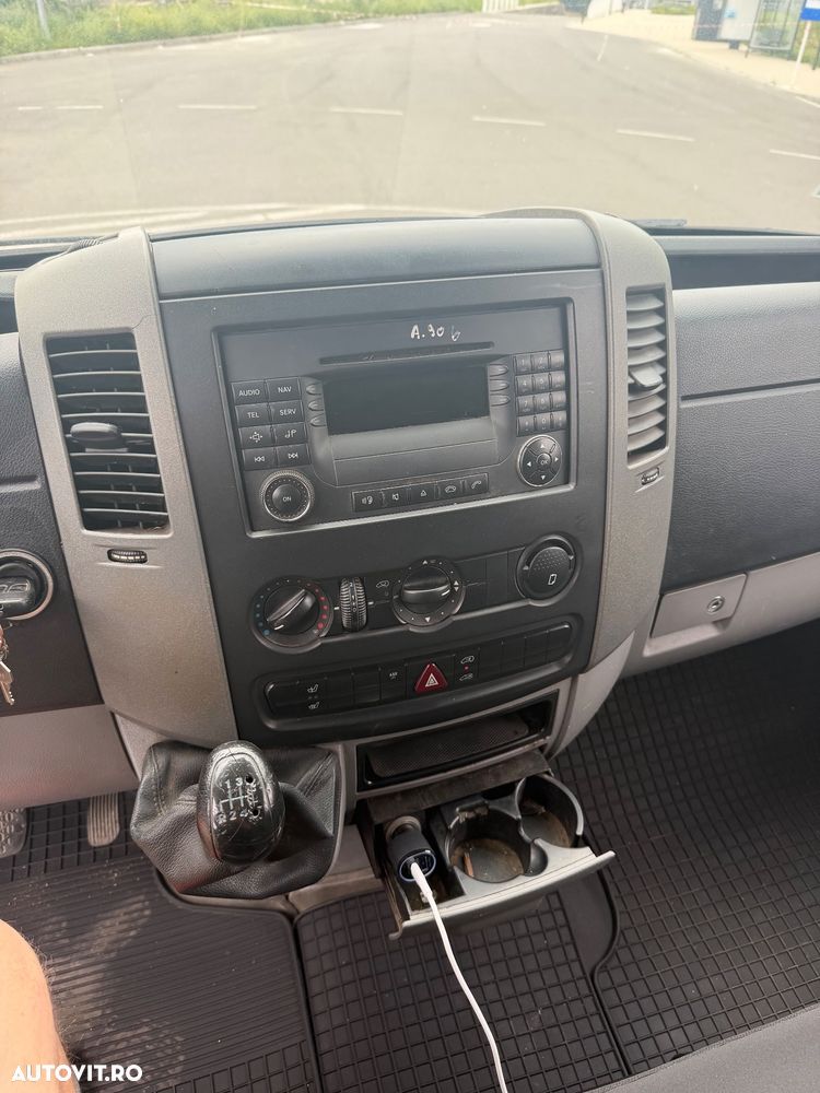 Mercedes-Benz sprinter - 11