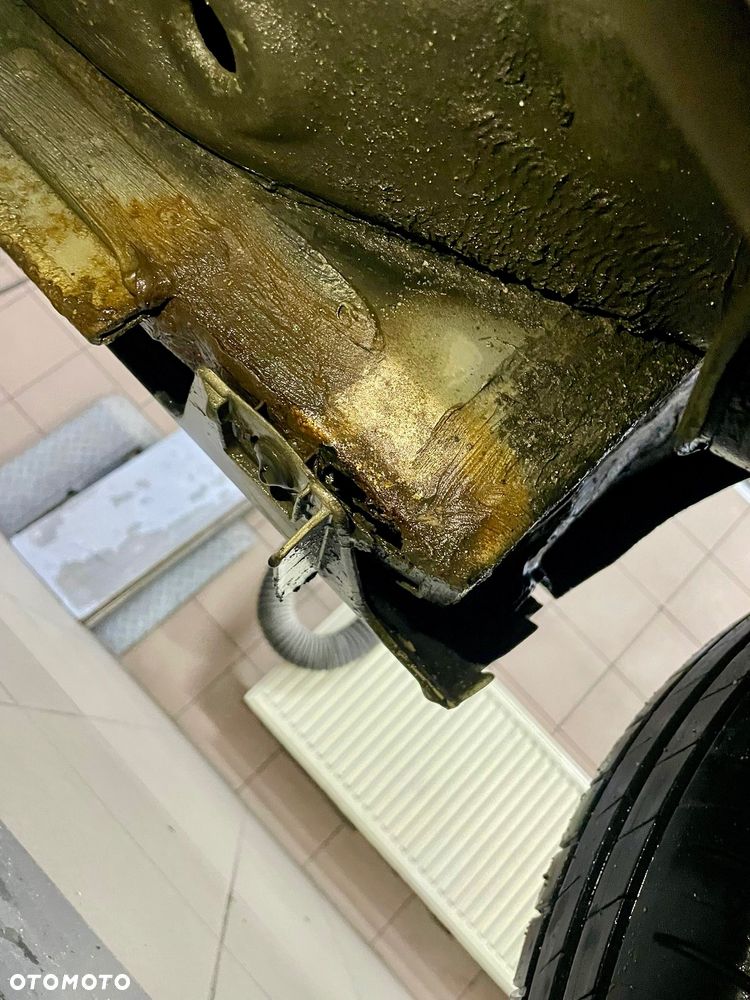 Honda Accord 2.0 ES - 33