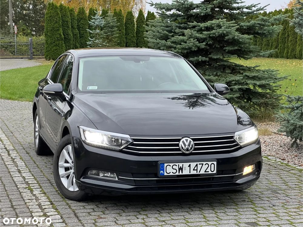 Volkswagen Passat 1.6 TDI SCR DSG - 4