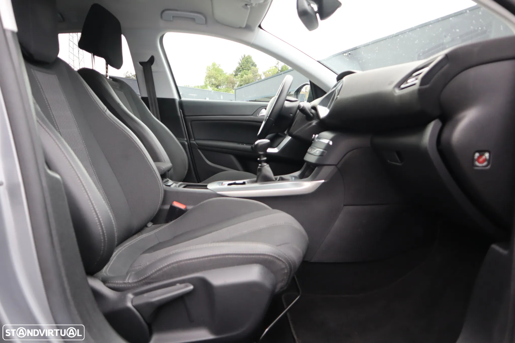Peugeot 308 SW 1.5 BlueHDi Style - 11