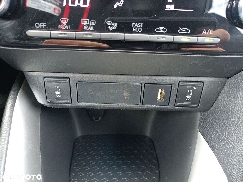 Toyota Yaris Hybrid 1.5 Comfort - 18