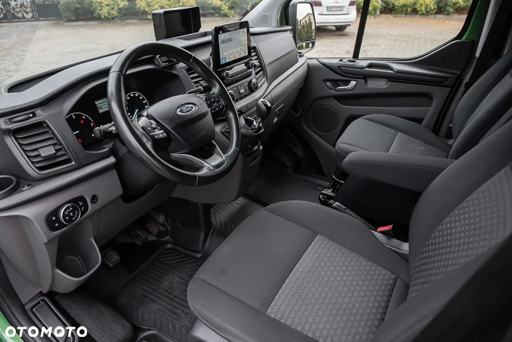 Ford Transit Custom - 11