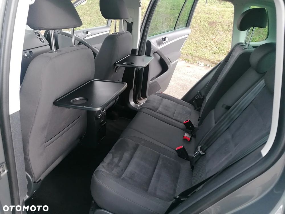 Volkswagen Tiguan 2.0 TDI DPF BlueMotion Technology Sport & Style - 30