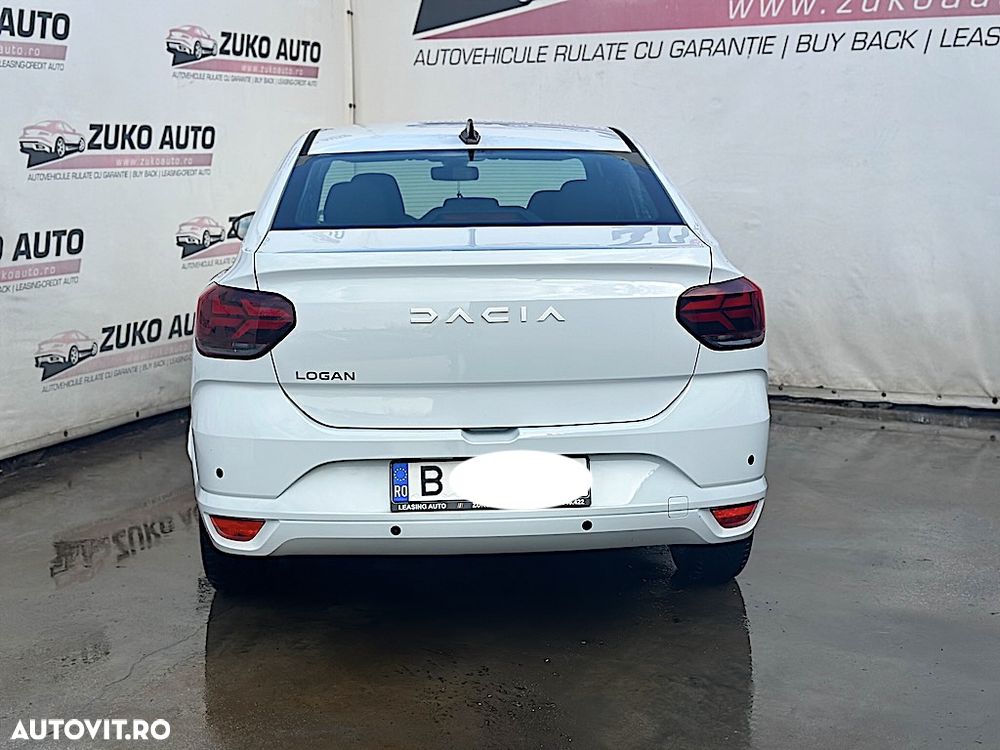 Dacia Logan TCe 90 MT6 Journey - 5