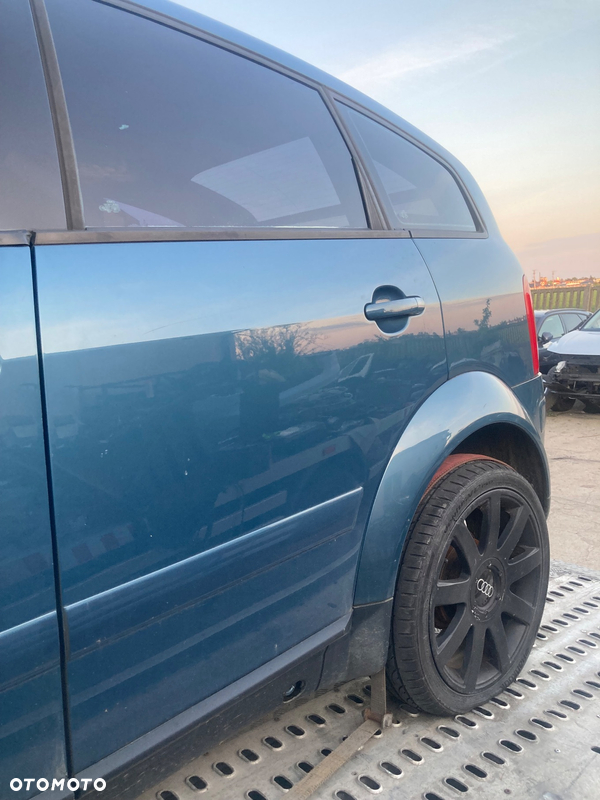 AUDI A2 LZ5R DRZWI LEWE TYŁ TYLNE