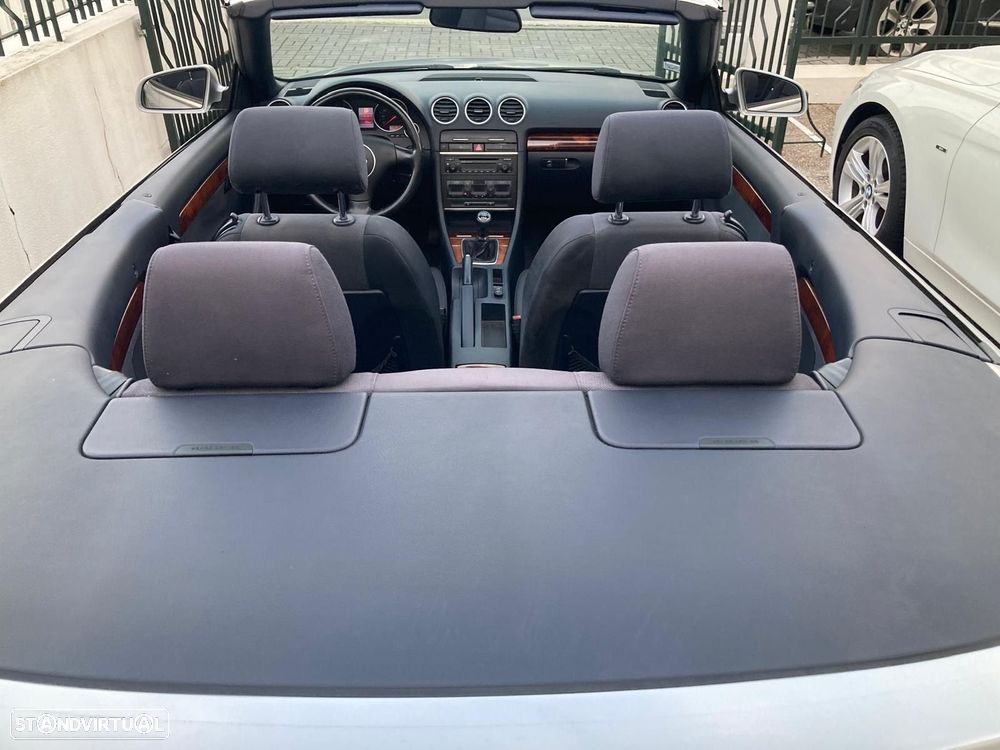 Audi A4 Cabrio 1.8 T - 27