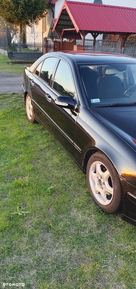 Mercedes-Benz Klasa C 270 CDI Elegance - 2